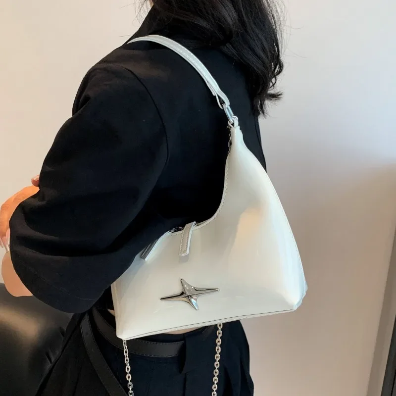 Lady PU Glossy Leather Fashion Handbag Female Zipper Crescent Underarm Bag Women Trendy Chain Crossbody Bag
