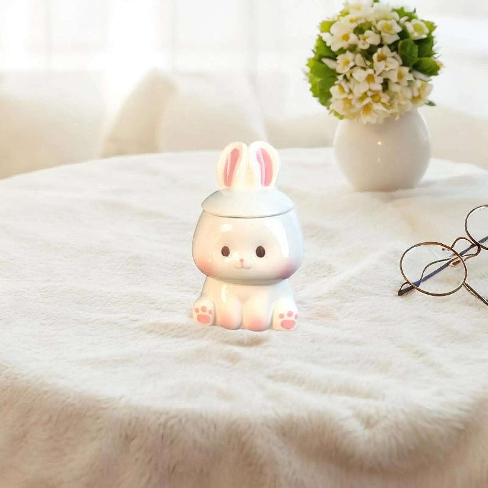 Cute Rabbit Mug with Lid and Handgrip Water Cup Creative 420ml Tabletop Decoration for Office Kitchen Home Decor Living Room