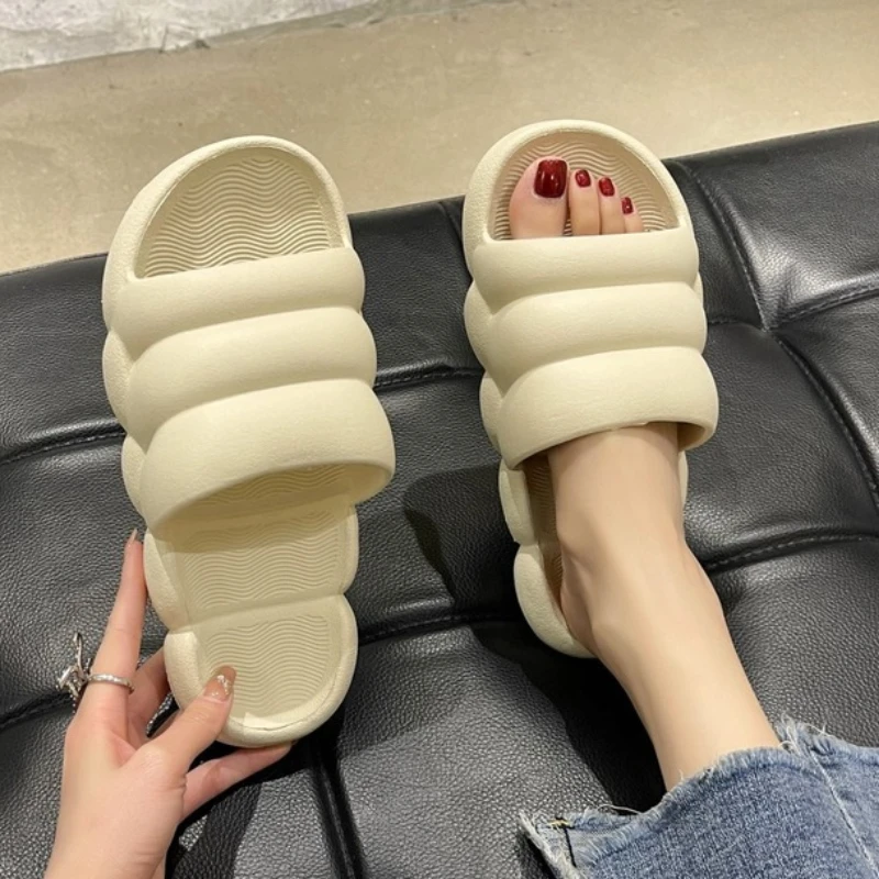 

Slippers Women 2022 Home Indoor Mute Sandals and Slippers Stepping on Shit Feeling Non-slip Soft Bottom Support Slippers Women