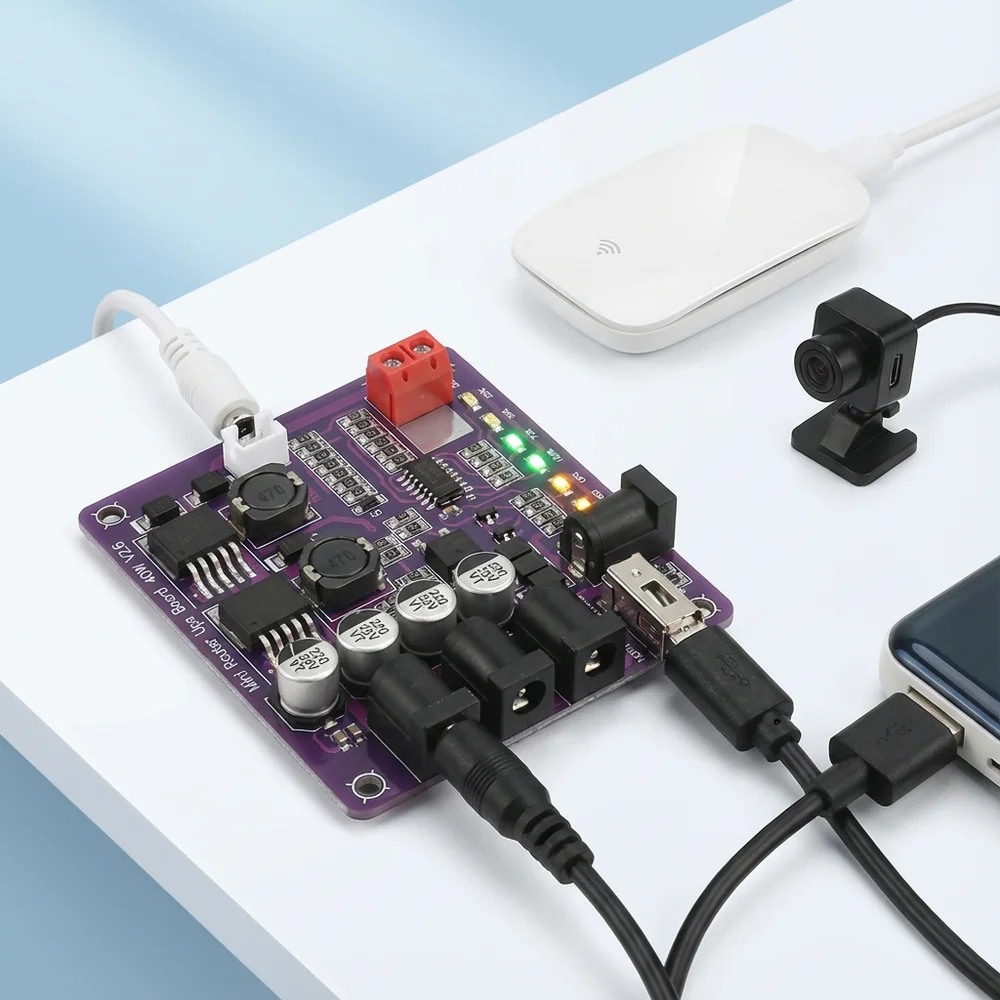 Module d'alimentation miniature 40W, carte UPS avec sortie à 4 canaux pour routeur, alimentation sans interruption, fonctionnement continu et sûr