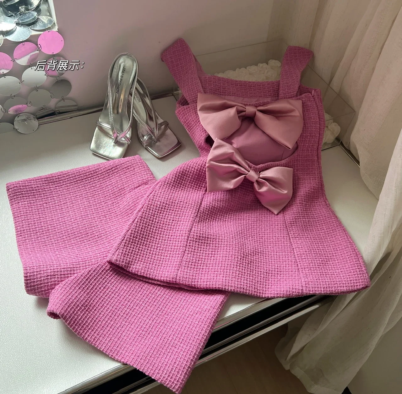 2024 Summer New Korean Sexy Backless Bow Cute Solid Color Camisole Women + High Waist Casual All Match Shorts Two-piece Suit