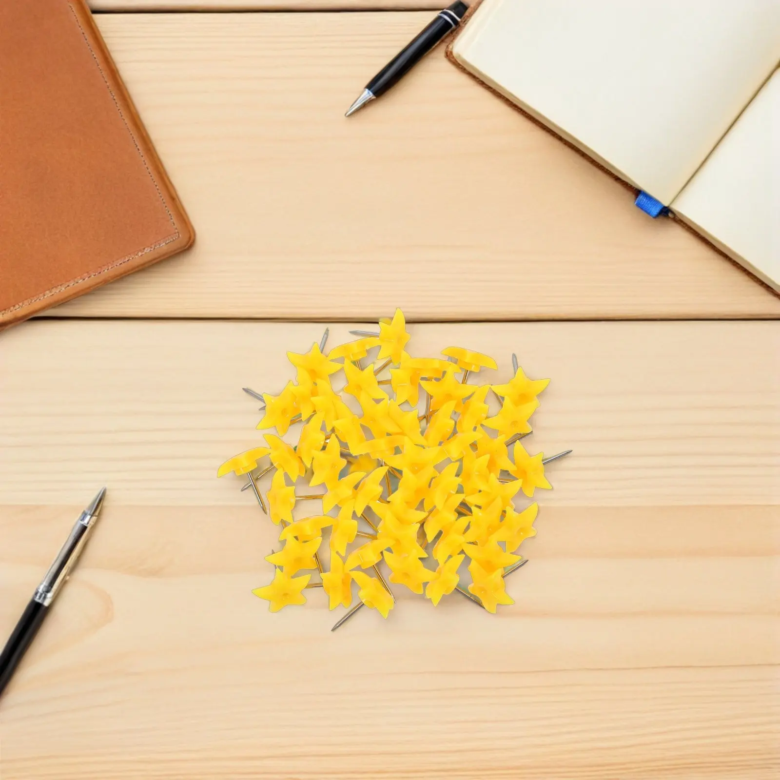 100개 스타 모양 게시판 핀, 밝은 노란색 장 푸시핀, 코르크보드용, 벽 포스터용, 사무실, 학교용 썸타크