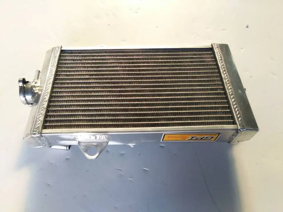 Aluminum Radiator for Yamaha Raptor 700 Series Radiator, 2 Row Core FOR 2006-2014 Yamaha Raptor 700,YFM 700,700R aluminum radiator