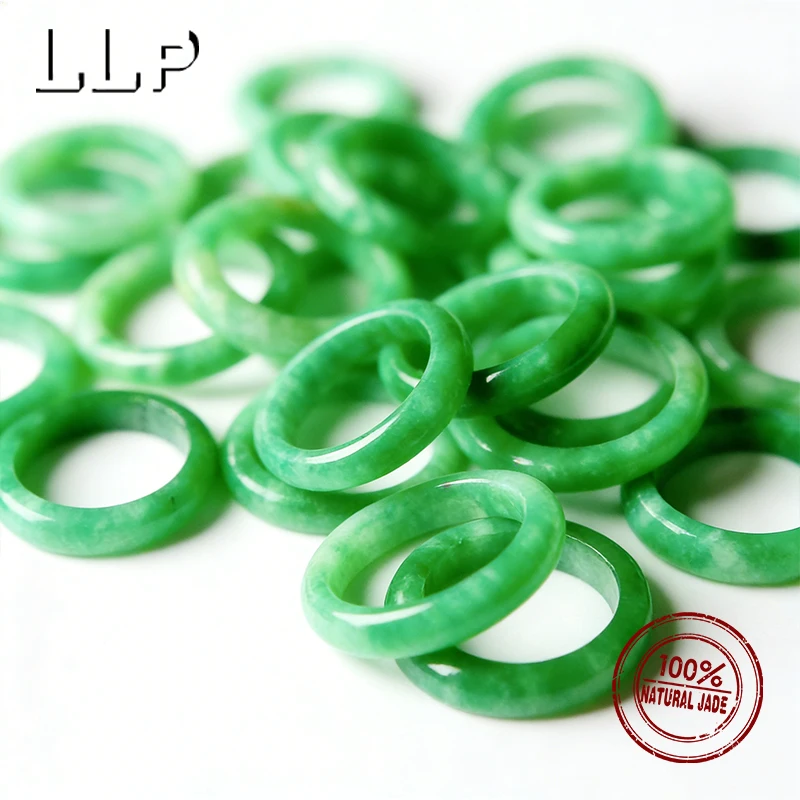 Natürlicher grüner Smaragdring aus Jade der Güteklasse A. Vielseitiges Design. Luxuriöses Accessoire für den täglichen Gebrauch. Verbesserung Ihrer Eleganz – Detail 6