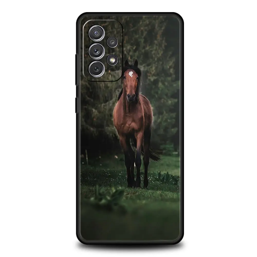 Elegant Horse Design Phone Case - Stylish and Durable Protection