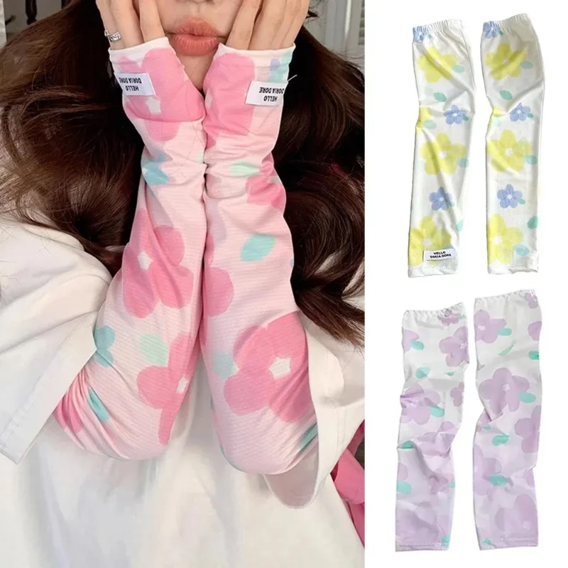 Sun Protection Ice Silk Riding Sleeves – Floral UV Protection, Cooling Arm Warmers & Half-Finger Design for Cyclists 5