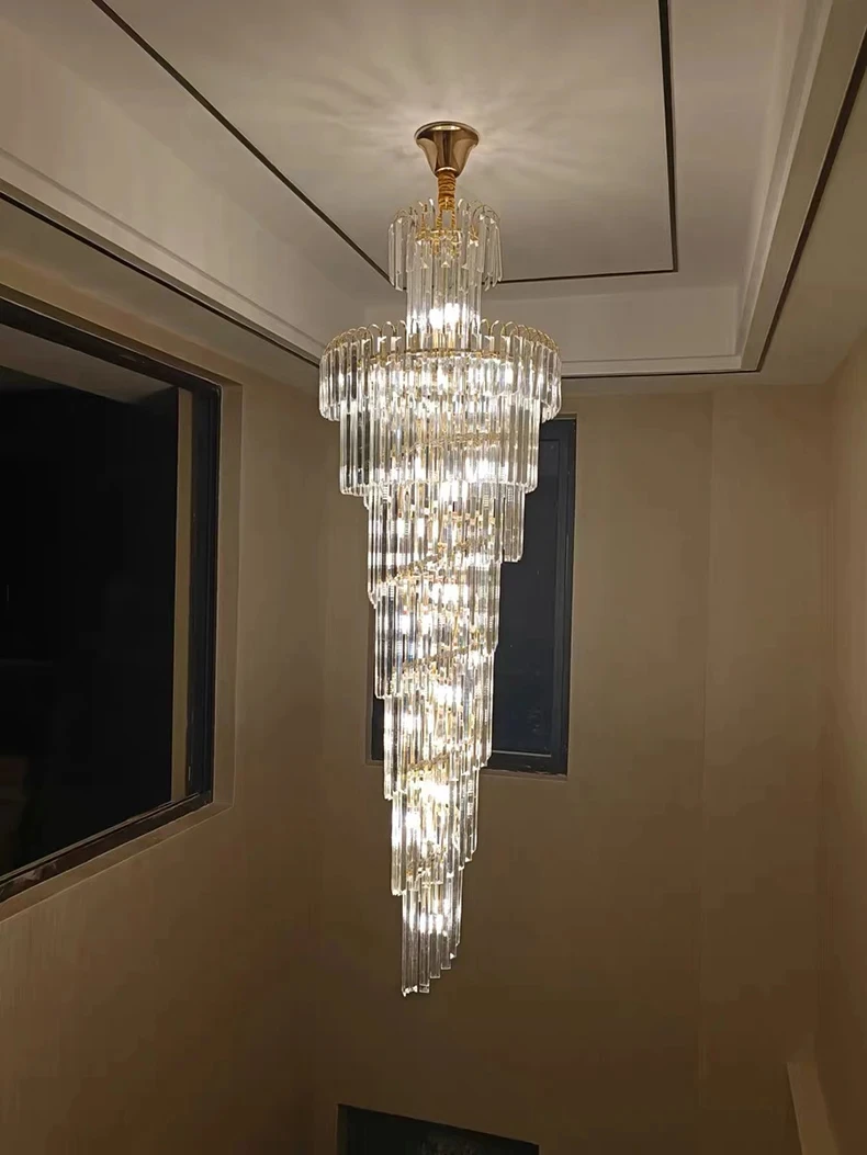 Chandelier Image 9