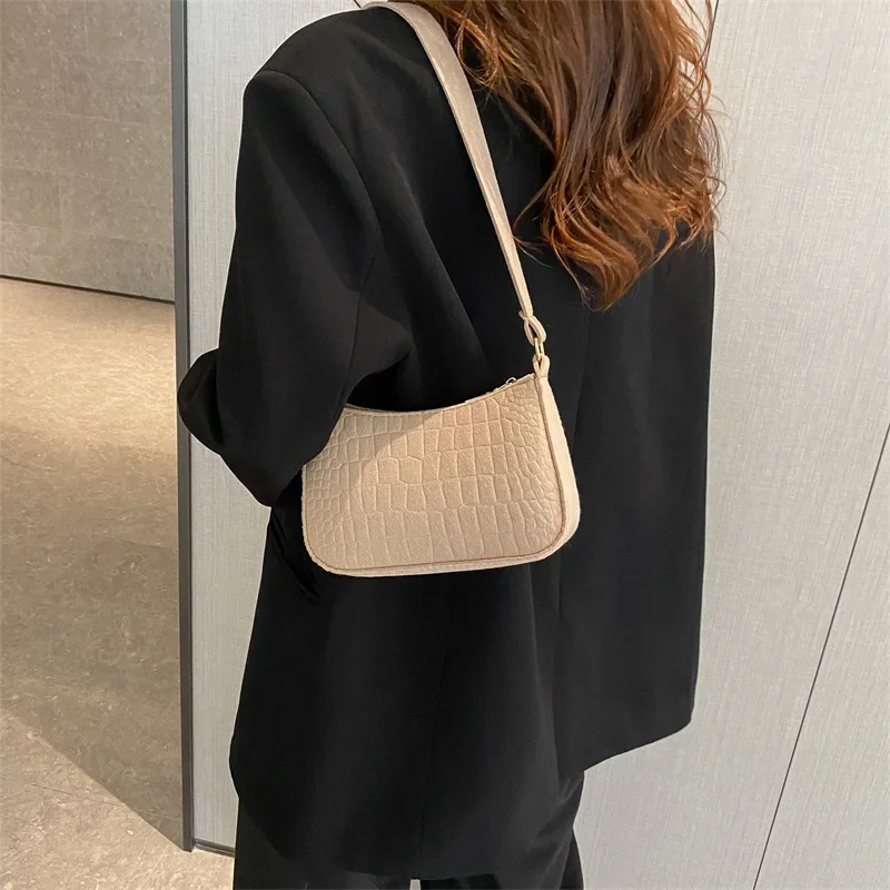 Lady Felt Armpit Design Luxury Tote - Interior Features
