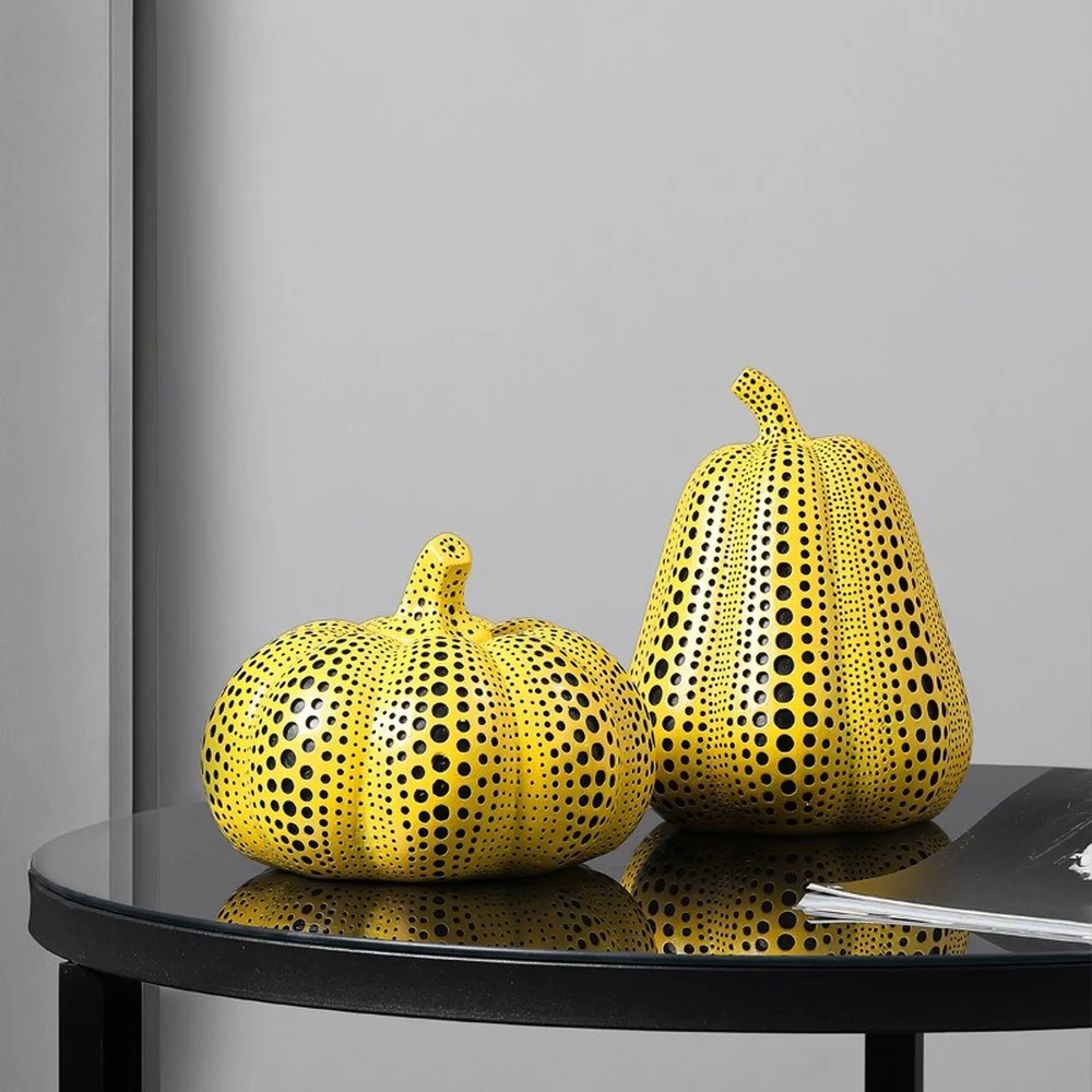 

Yayoi Kusama абстрактная статуя с волнистыми точками, украшение для комнаты, статуэтка из смолы, украшение для стола, украшение для дома, Современ...
