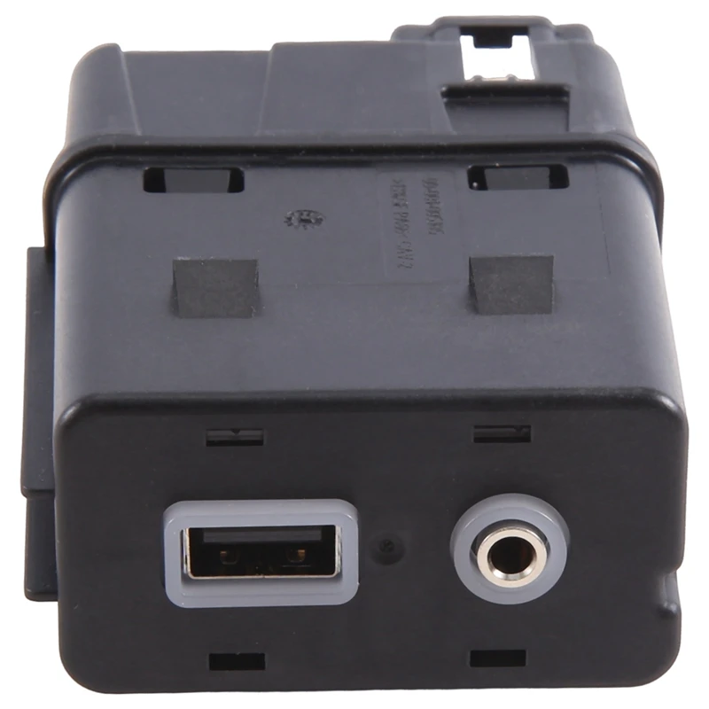 

USB Audio Interface For Chrysler Pacifica 2017-2020 USB AUX Port Adapter Charging Port 68229840AA 68229840AB Parts Accessories