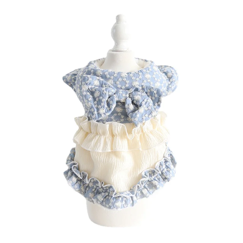 

2023 Petstyle Snow Embroidered Layers Cotton Skirt Teddy Cat Clothing Designer Dog Clothes Dress Coat