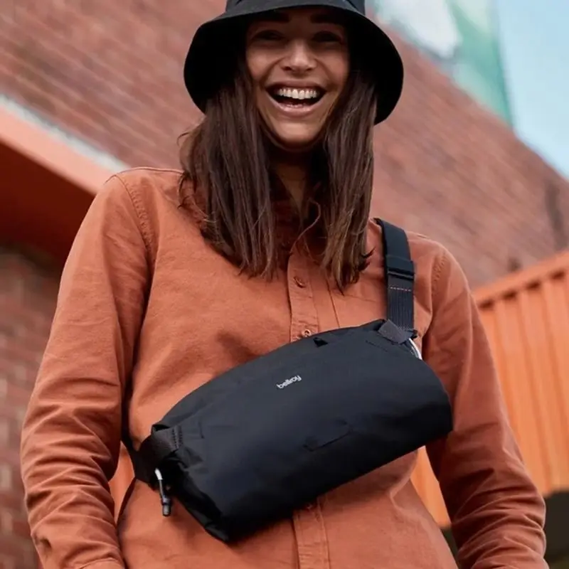 

Bellroy Australia Lite Sling 7L light chest bag All Black shoulder bag commuter leisure purse men and women crossbody bag