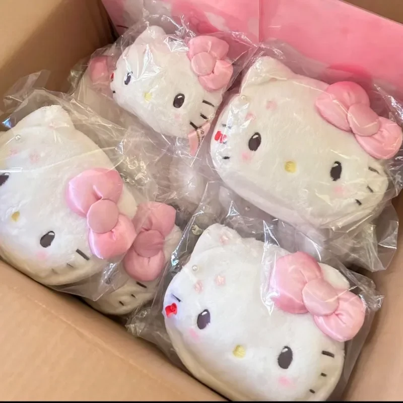 

Hello Kitty Cute Peripheral Items Sanrio Anime Cartoon Embroider Portable High-capacity Storage Plush Makeup Bag Gifts for Girls