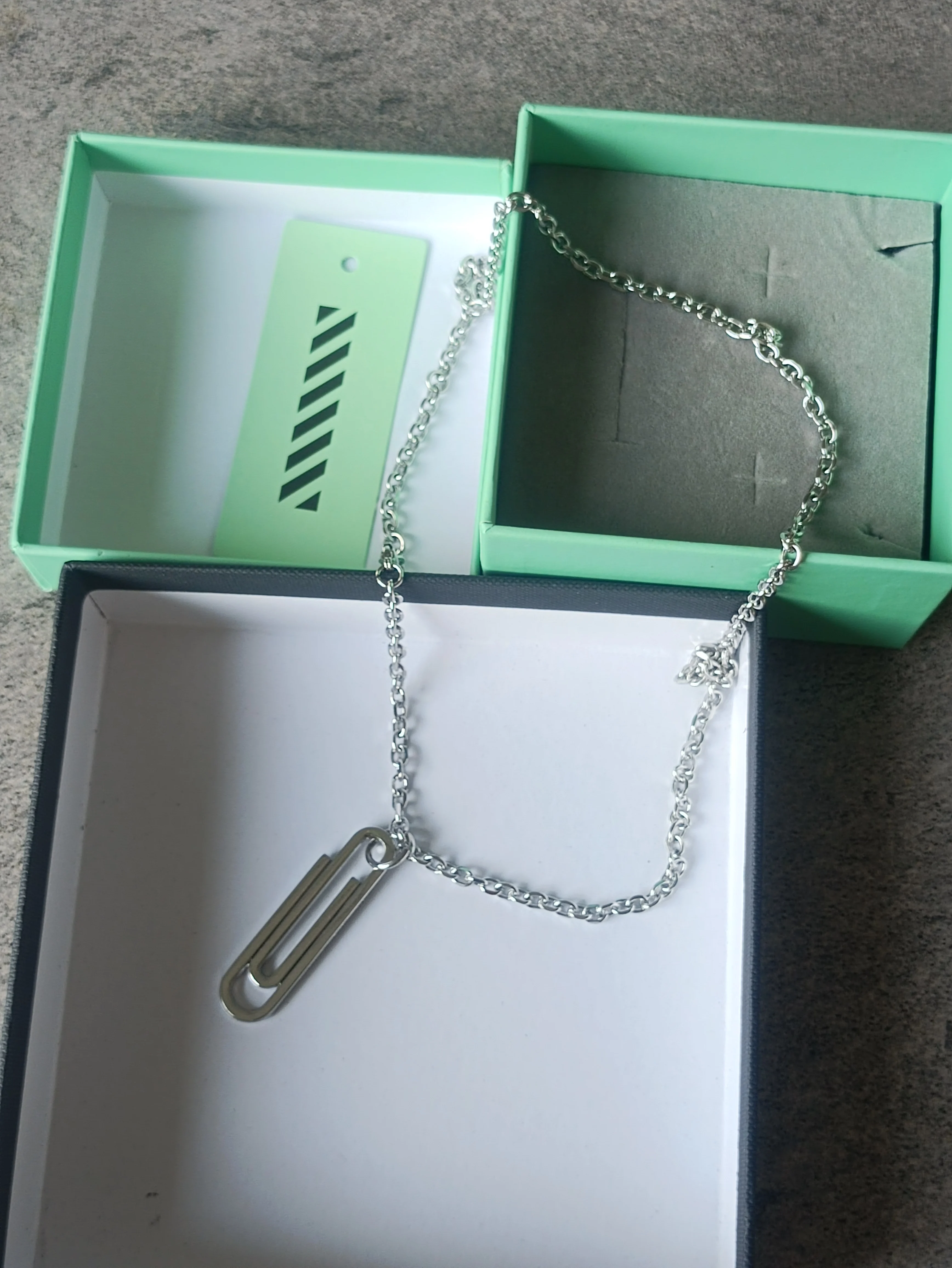 

New Unisex Trendy Accessory Necklace suit