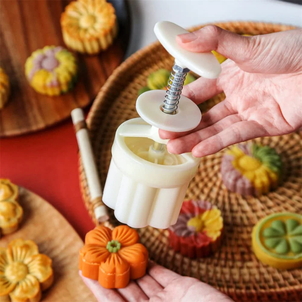 5/7Pcs Jelly Mooncake Mould 30g 50g Sakura Shape Moon Cake Mould