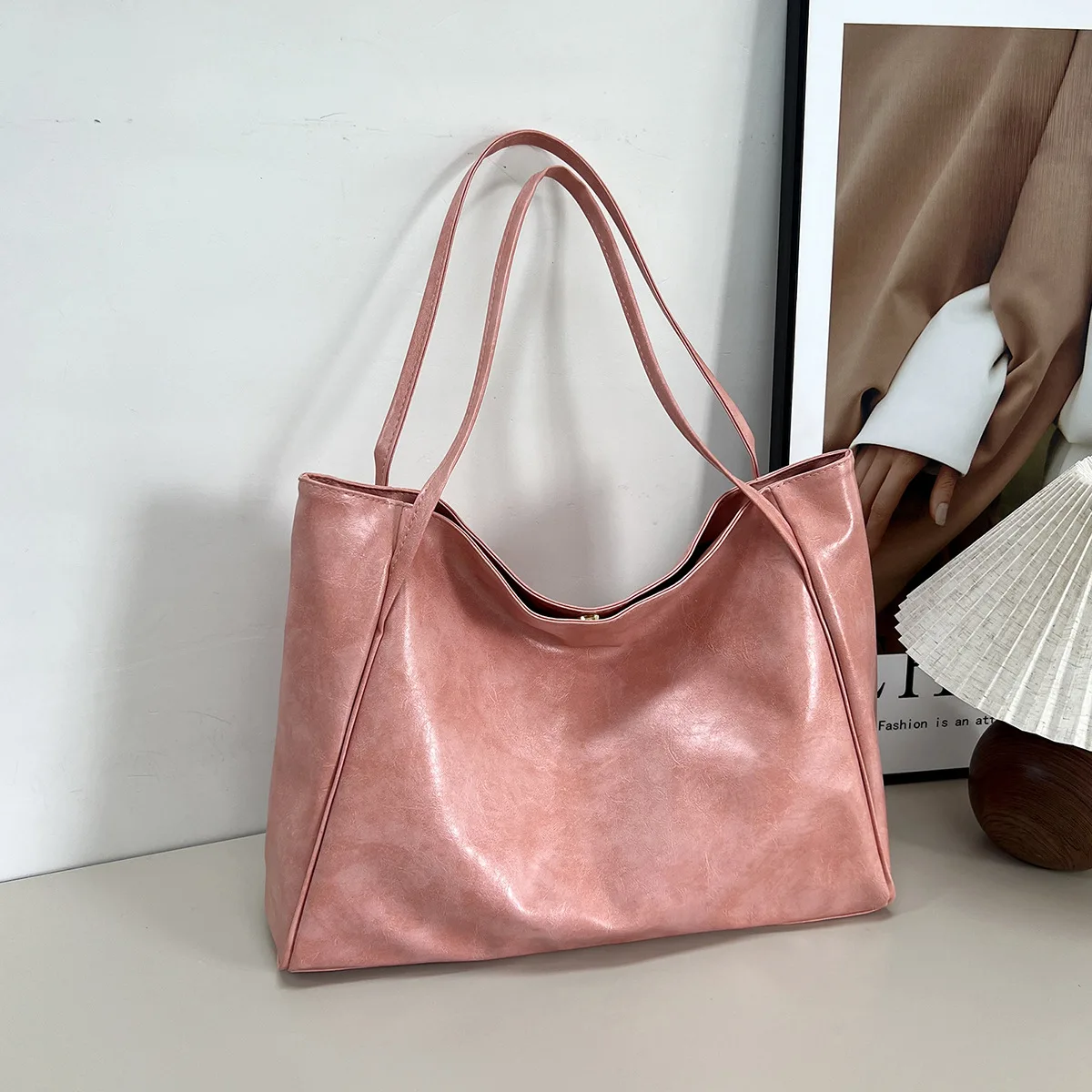 Sac à bandoulière rétro en cuir PU souple pour femme, sac fourre-tout portable décontracté, poudres sous les bras, grande capacité, mode initiée, E27