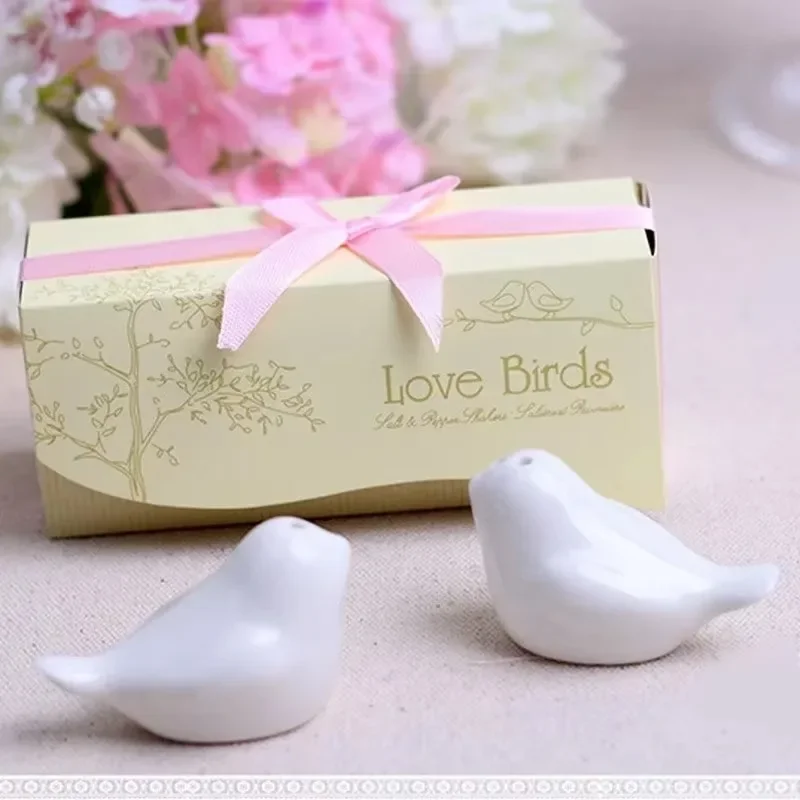 2Pcs/Set Love Bird Salt & Pepper Shaker Wedding Favors and Gifts for Guests Souvenirs Decoration Event & Party Kitchen Supplies