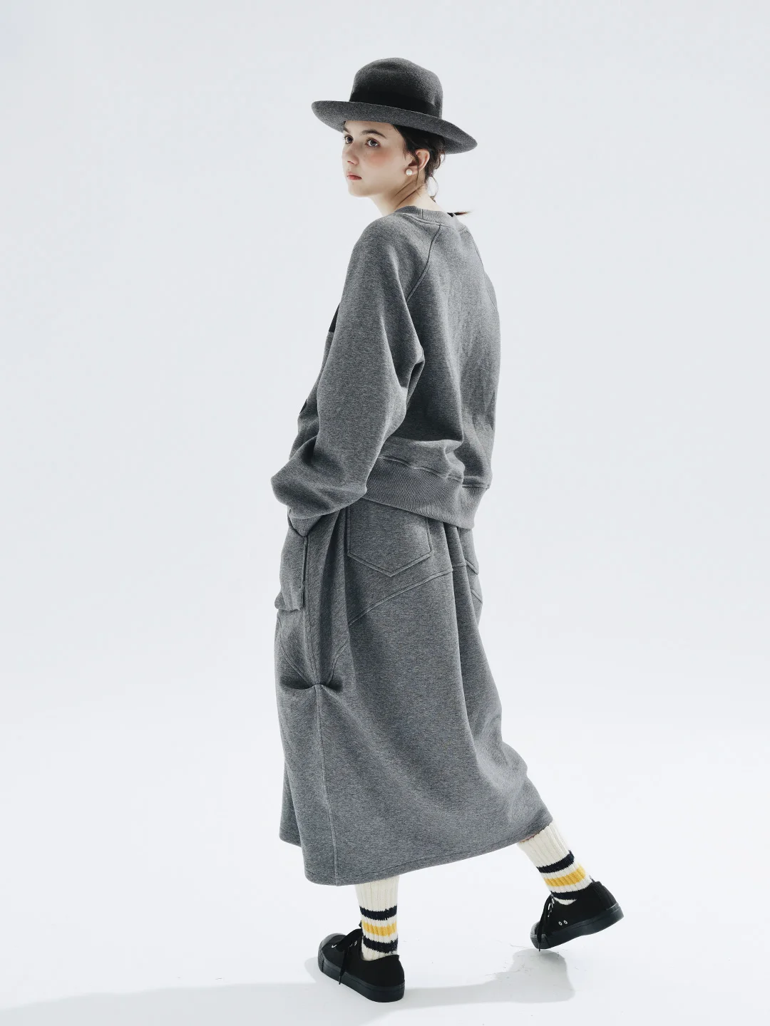 imakokoni Autumn 2023 new original design Air layer pinched grey skirt loose 234284 2