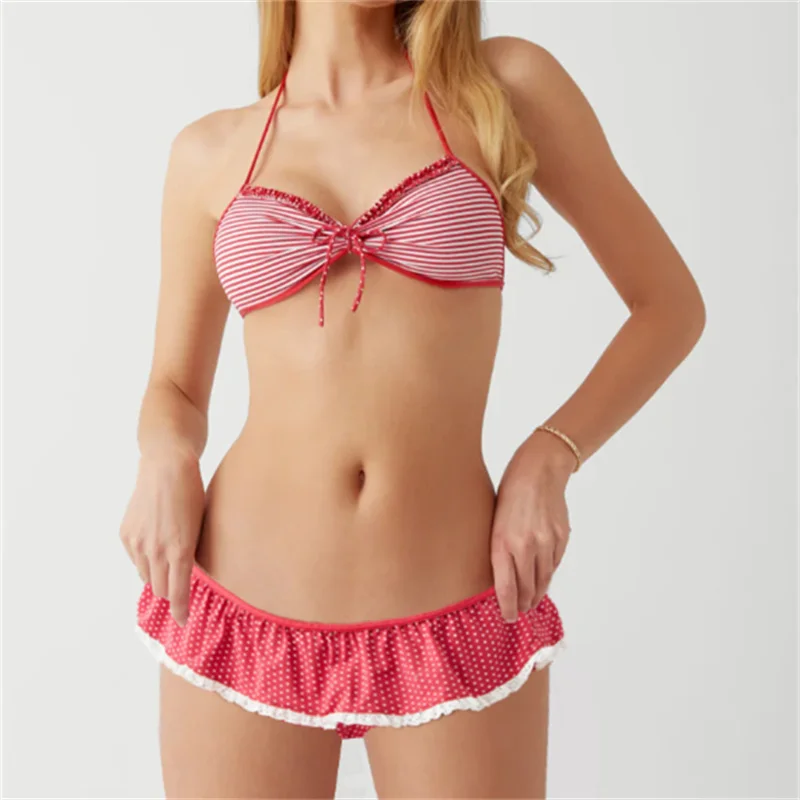 

Женский раздельный купальник с эффектом пуш-ап