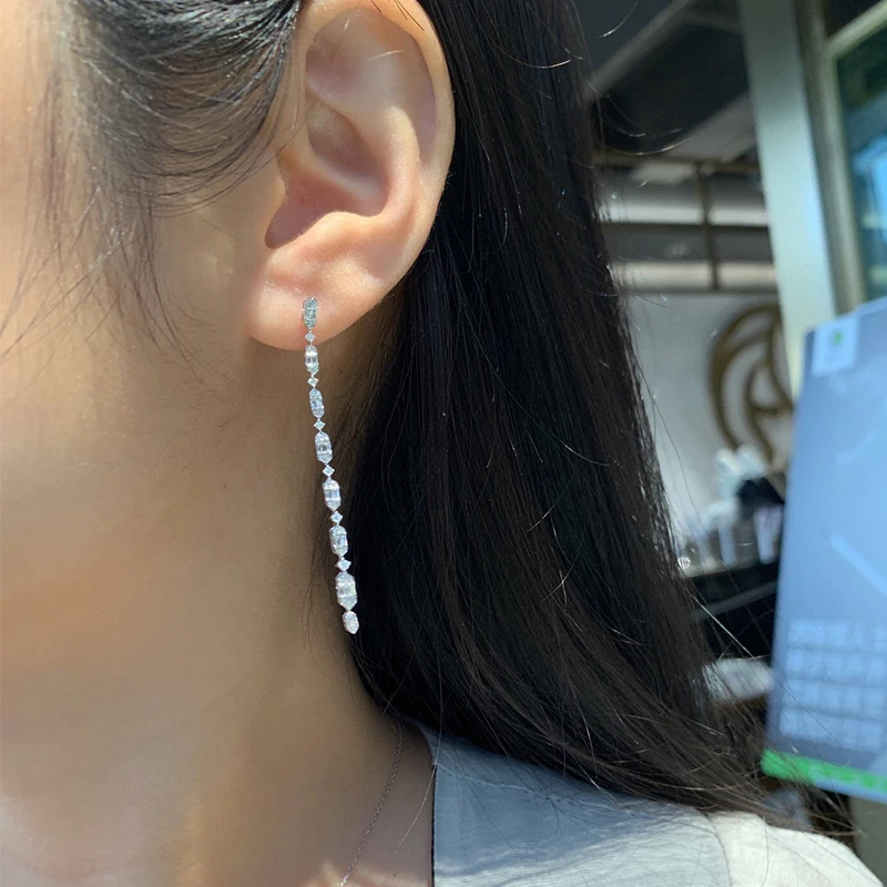 Aazuo 18K Pure Solid White Gold Real Diamonds 0.56ct Long Lines Stud Earrings Gifted For Women Wedding Birthday Party Au750