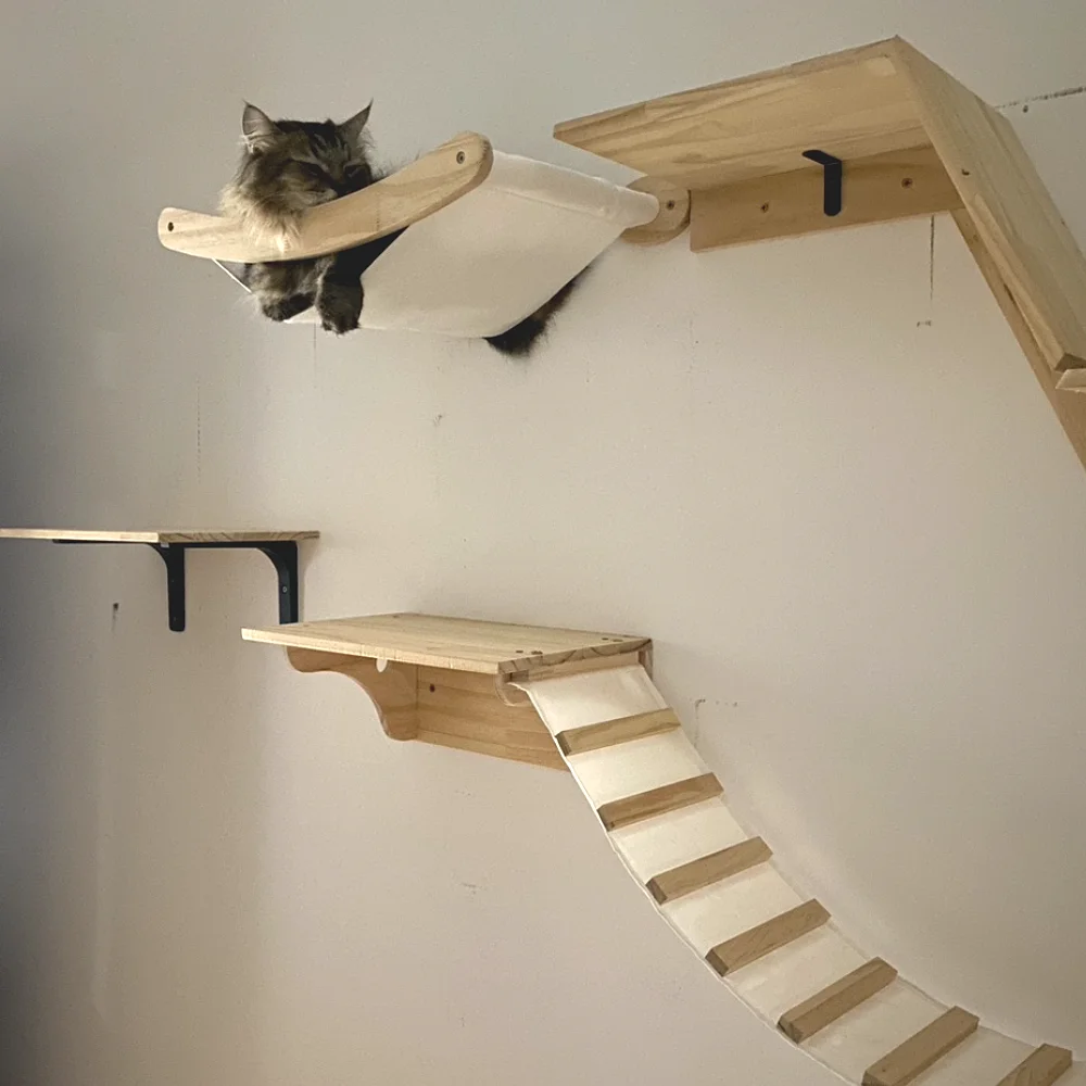 Wood Wall-Mounted Cat Hammock 4