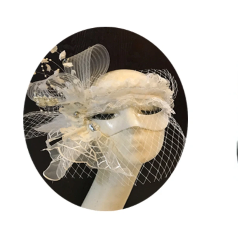 

White Feather Adult Children's Halloween Christmas Party Gathering Ball Hanfu Face Cover