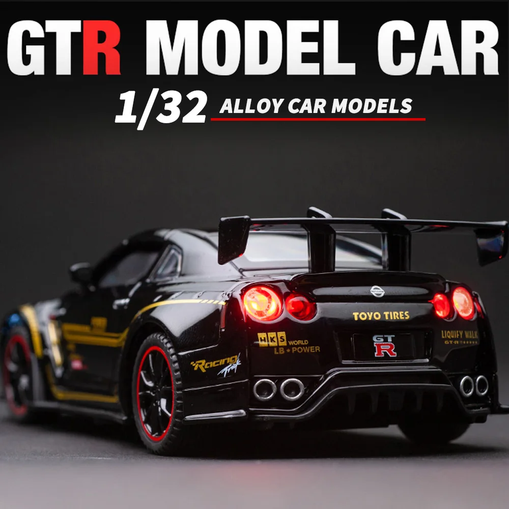 

1/32 GTR Alloy Car Model Simulation Doors Can Open Die-Cast Wheel Steering Sound And Light Children'S Toys Boys Collectibles