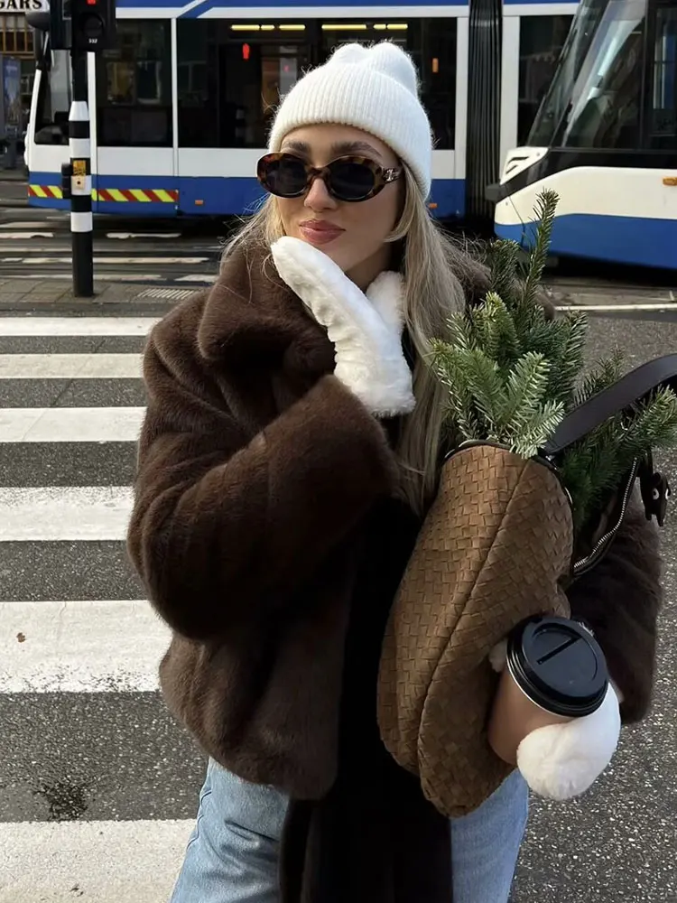 HH Women Casual Brown Short Faux Fur Coat Turn-Down Collar Long Sleeve Jacket 2025 Autumn Winter Loose High Street Outwear