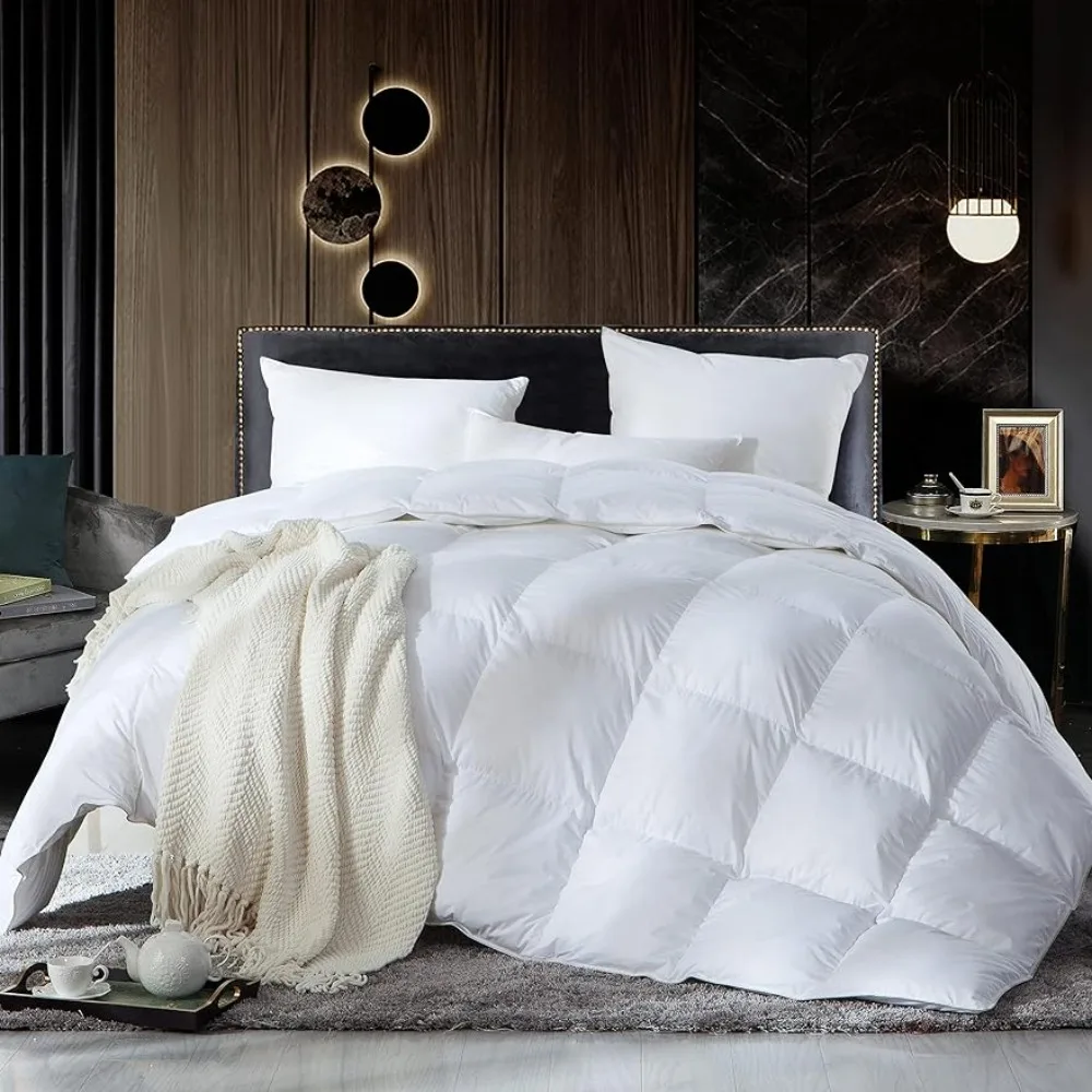 

Luxurious Twin/Twin XL Size Goose Down Feather Fiber Comforter Duvet Insert All-Season White Solid Comforter 50 Oz. Fill Weight