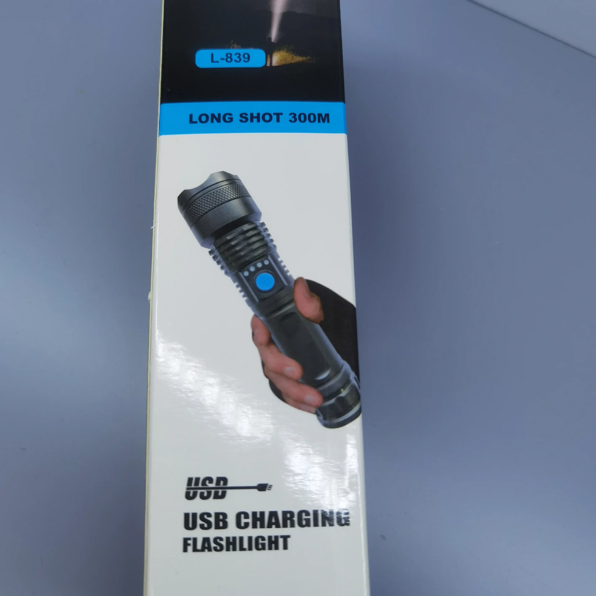 Description Picture 5 of itemLED convenient Flashlight illuminates outdoor strong light and long-distance USB charging multi-function light