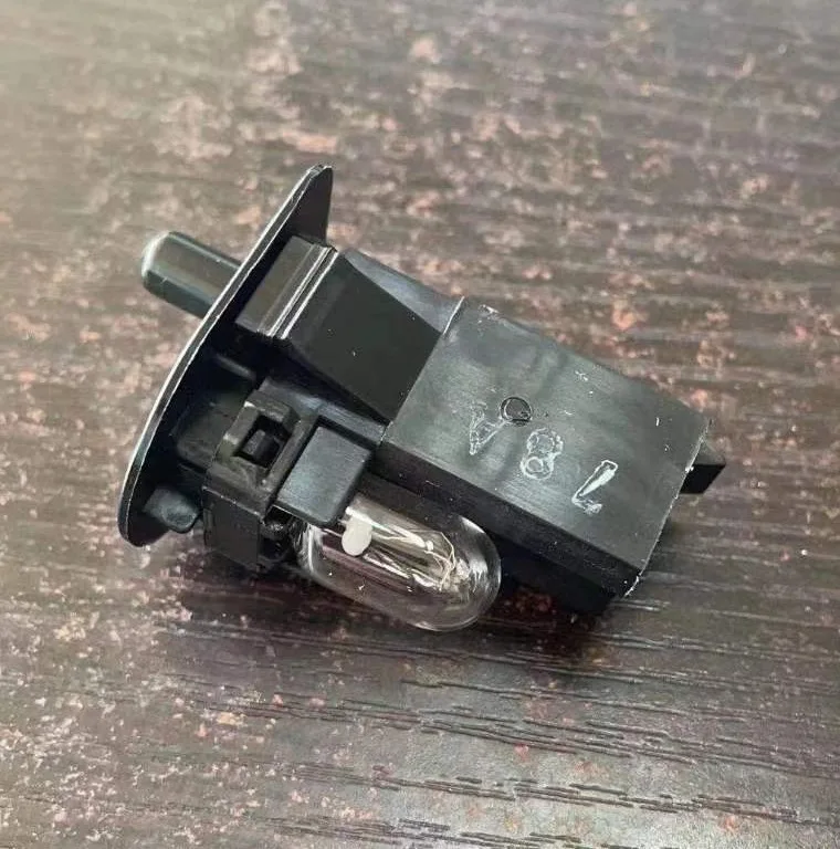 

04565022 53108410 перчаточный выключатель света для Jeep Grand Cherokee compass Chrysler 300C Dodge Ram Pickup Challenger