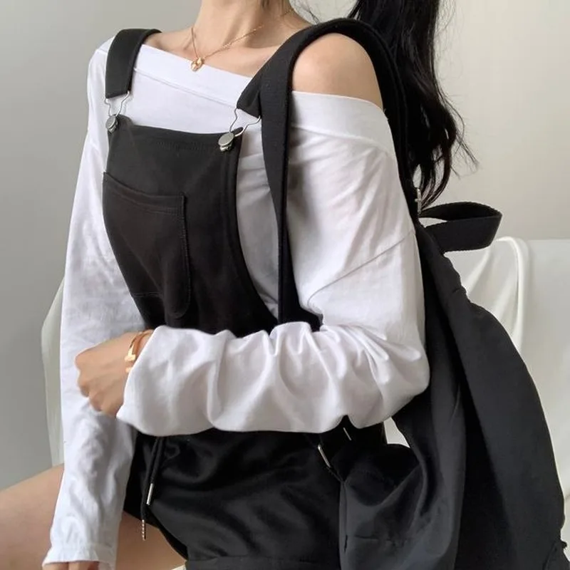 Two-piece set of 2022 women's strapless casual all-match trend loose jumpsuit bib + long-sleeved bottoming T-shirt two-piece set liscn 2020 spring harajuku style letter printing single sleeved fake two piece student long sleeved t shirt men women trend top