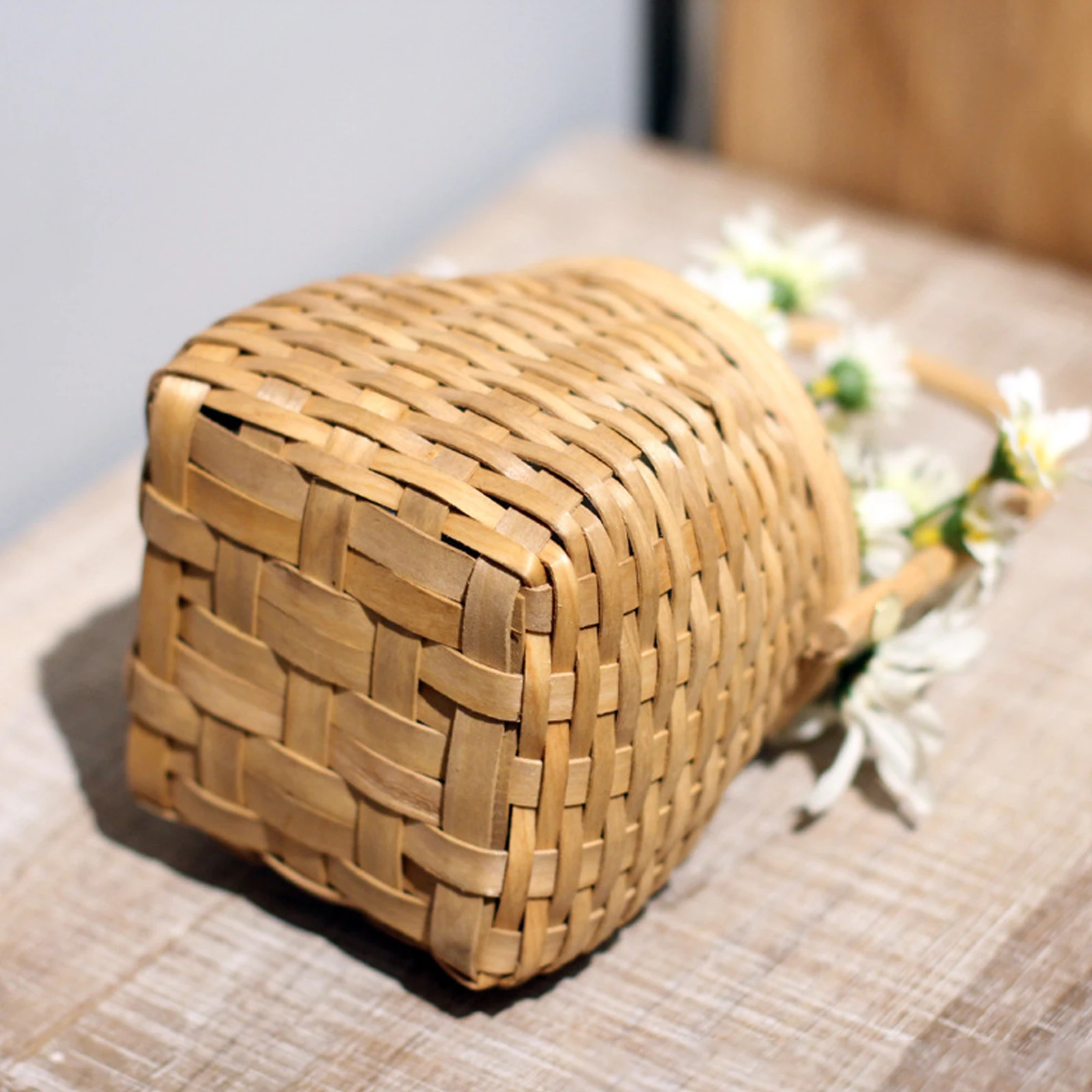 ZK20 Honey-colored hand-woven wood chip basket Teacher's Day Mother's Day Special Flower Basket Children's portable basket 2