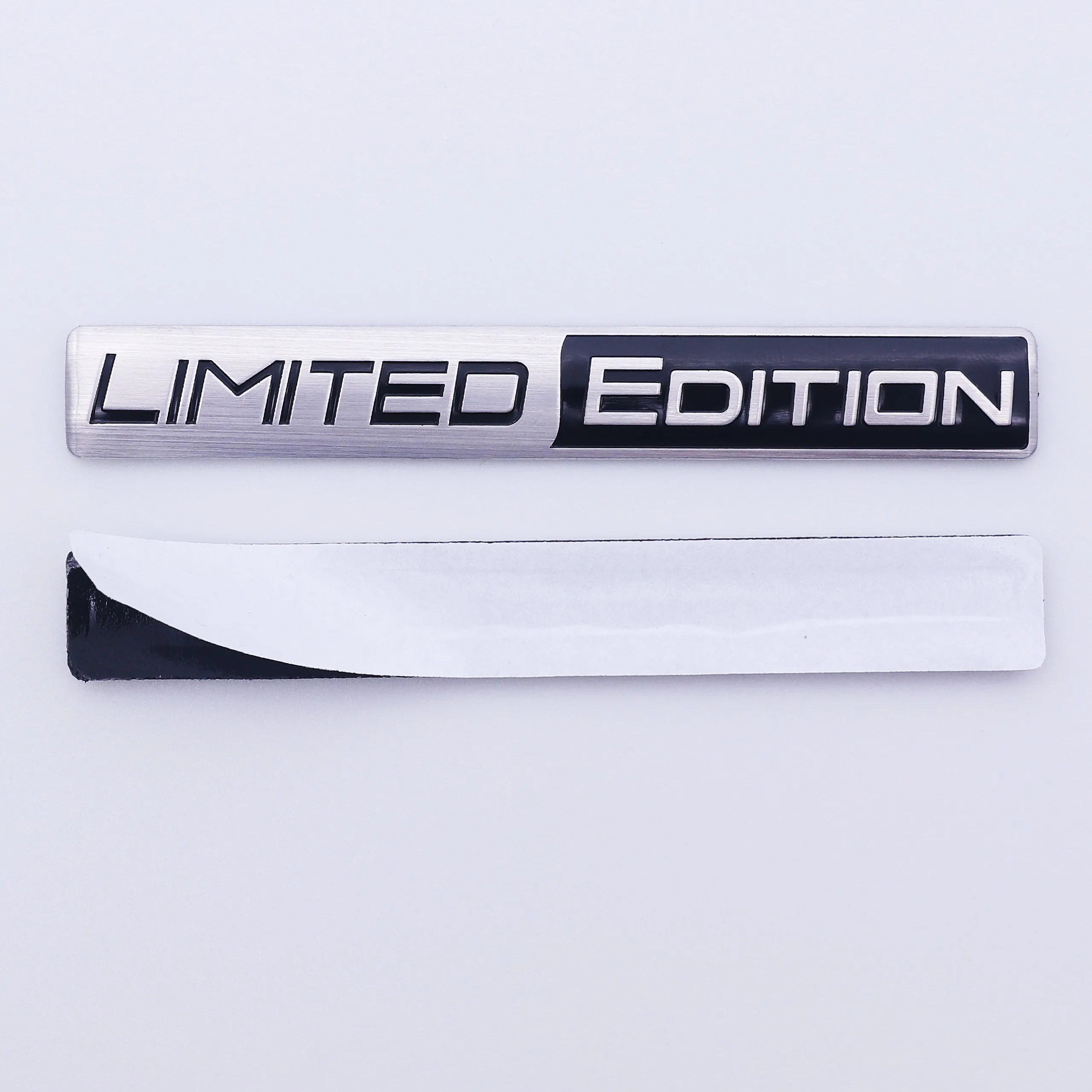 Auto Emblem Aufkleber Black Edition - 2 Stück 100x20mm 3D Metall