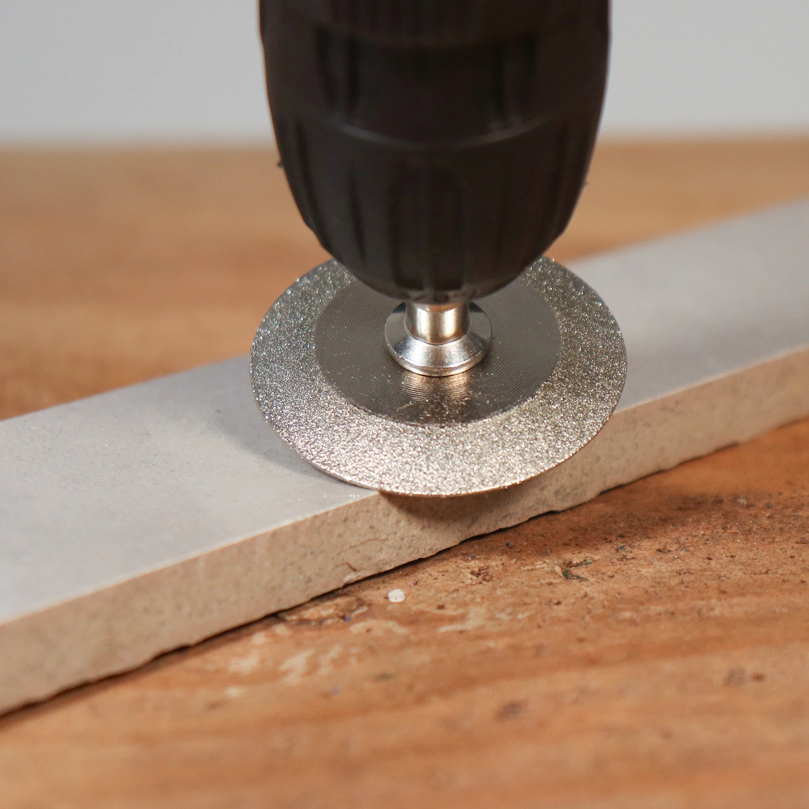 Diamant-Schleifscheibe mit 6 mm Schaft, 45-Grad-Schleifscheibe, konisches Schmirgelrad für elektrische Mühle-Schleifwerkzeuge – Detail 6