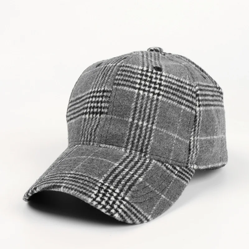 Daniel Smart Buffalo Plaid Hat, Red/black