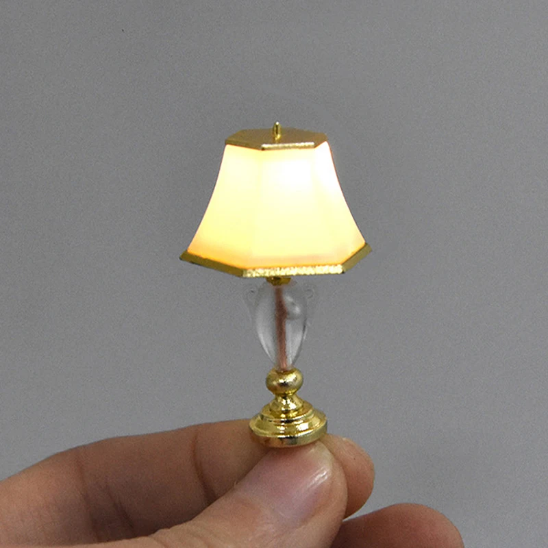 New 1PC 1:25 Mini Lighting Table Lamp Floor Lamp Dollhouse Miniatures Bedroom Floor Lamp Accessories 4