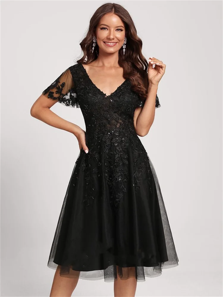 Knee Length Black Lace Formal Classic Square Knee-Length