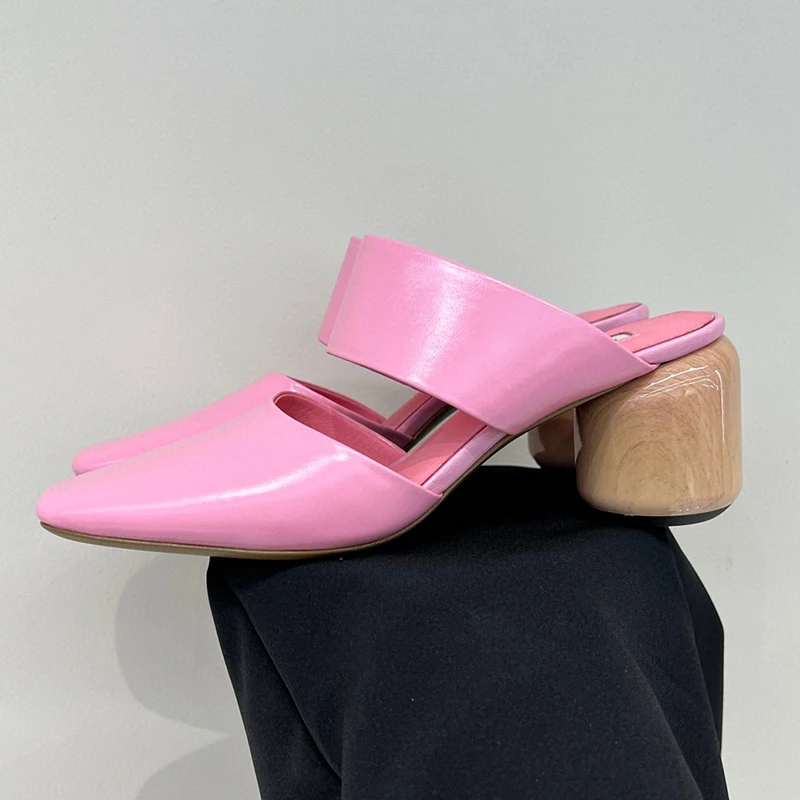 

Ladies Slippers Summer 2023 New Baotou Design Romanesque Round Heel Slippers Real Leather Material Versatile Female Pumps