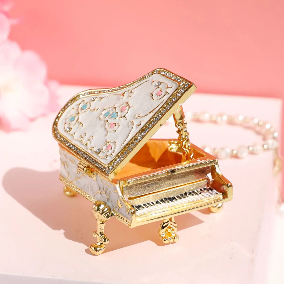 

Metal enamel painted diamond inlaid piano ornaments for sale, small gifts for creative home and desktop light luxury decoration