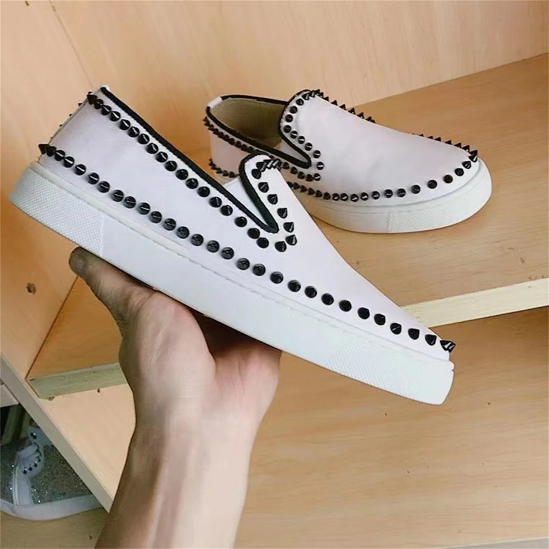 

Spring Suede Shoes Rivet Flat Low Top Spike Sneakers Couple Men Shoes Women Loafers Plus Size39-47