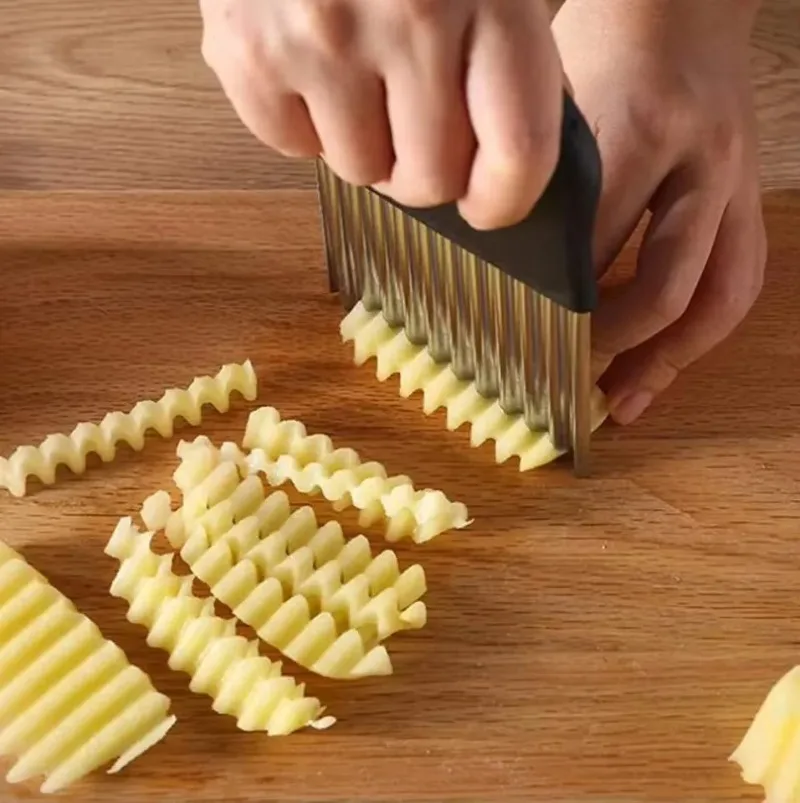 Multifunction Stainless Steel Wolf Teeth Potato Knife Creative Wavy Vegetable Slicer Household Kitchen Tool French Fry Knife