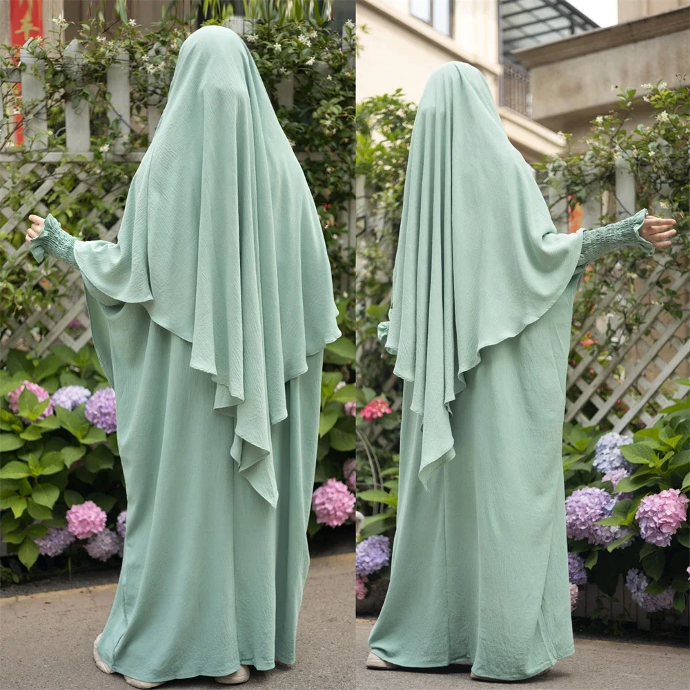 12 Light Green