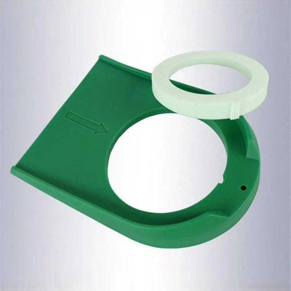 

Putting Cup Indoor Golf with Hole Flag Return Ball Training Putter Practice Aids