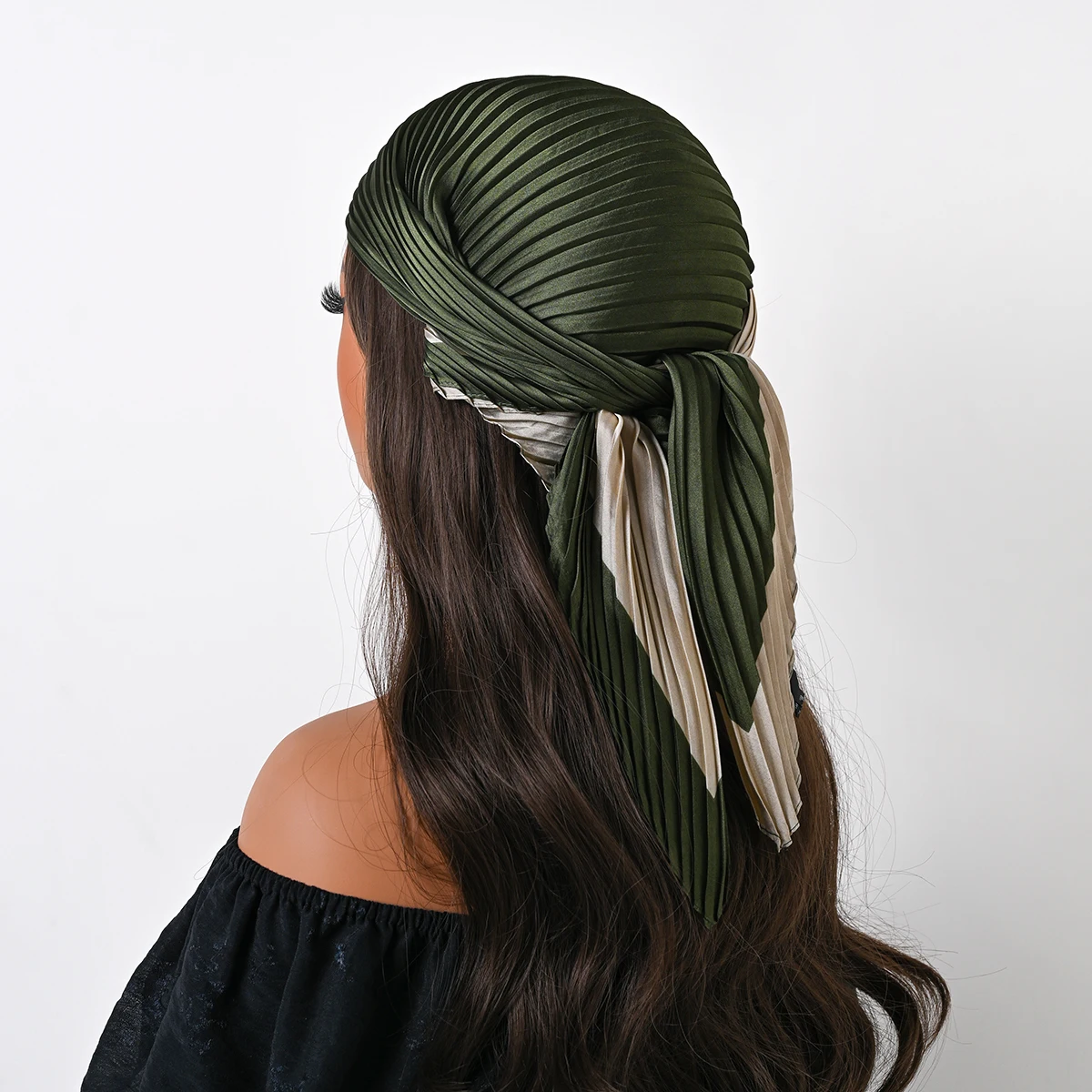 Four Seasons New 70cm Silk Pleated Scarf Leopard print Small Scarves Square Scarf Satin Neckerchief Decorative Headscarf Bandana