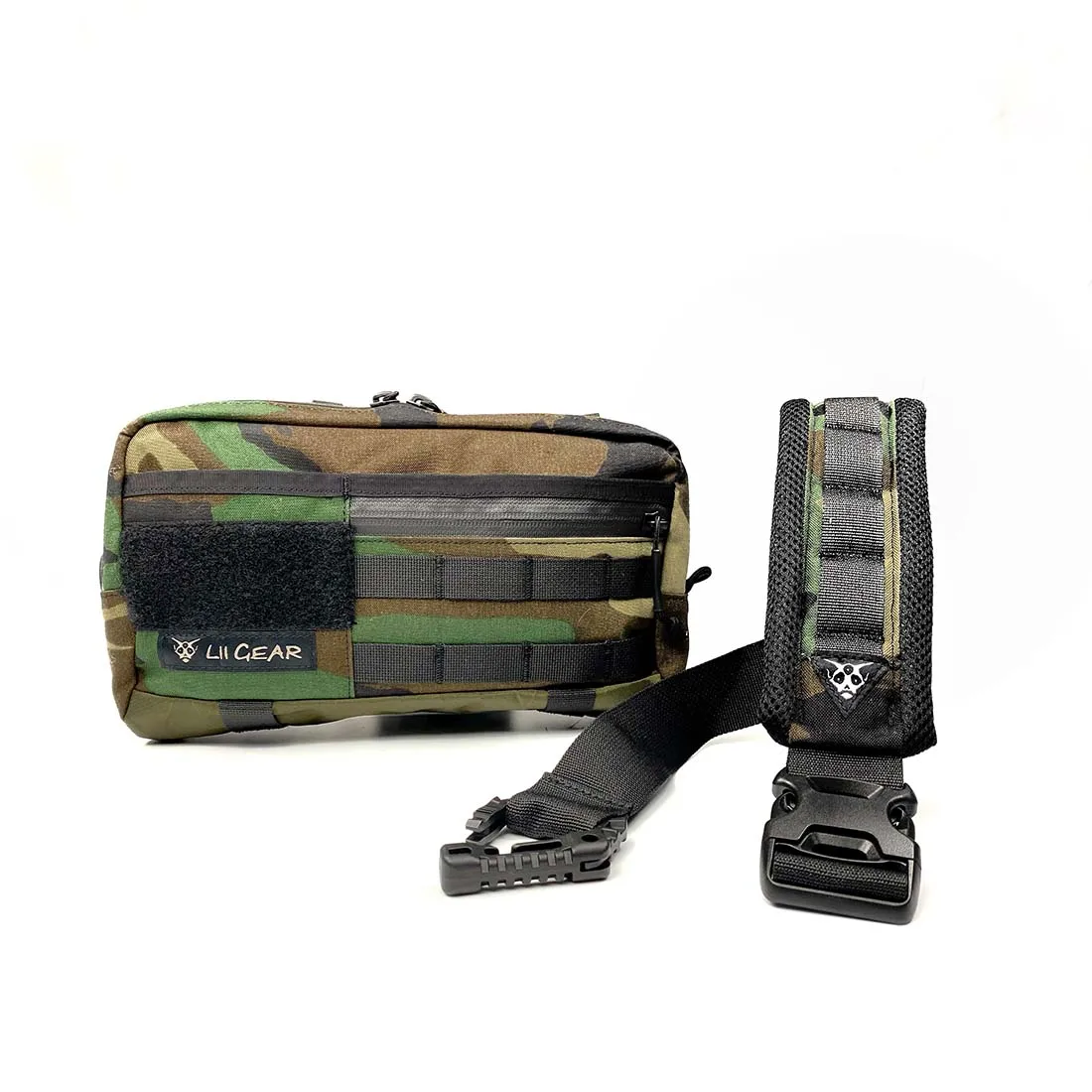 

Lii Gear Mr. Control Shoulder Bag Tactical Chest Bag Waist Pouch bag for Men & Women (Woodland/Universal Version)