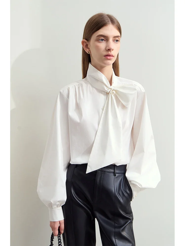 美品✨️ルフィル 2024年 NYLON STRETCH BROAD BLOUSE 美品✨️ルフィル 2024年 NYLON STRETCH BROAD BLOUSE - メルカリ