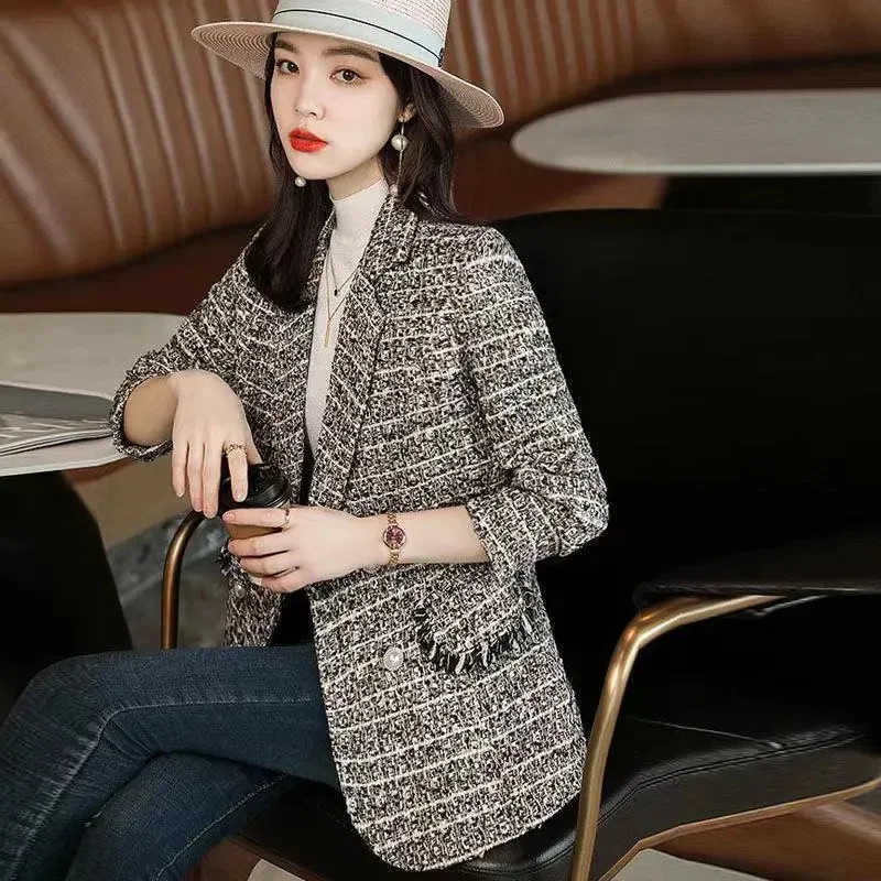 

Pink Fragrant Coat for Women's Fall 2024 New Loose Fit Thick Tweed Suit Checkered Small Casual Suit Solid Color Double breasted