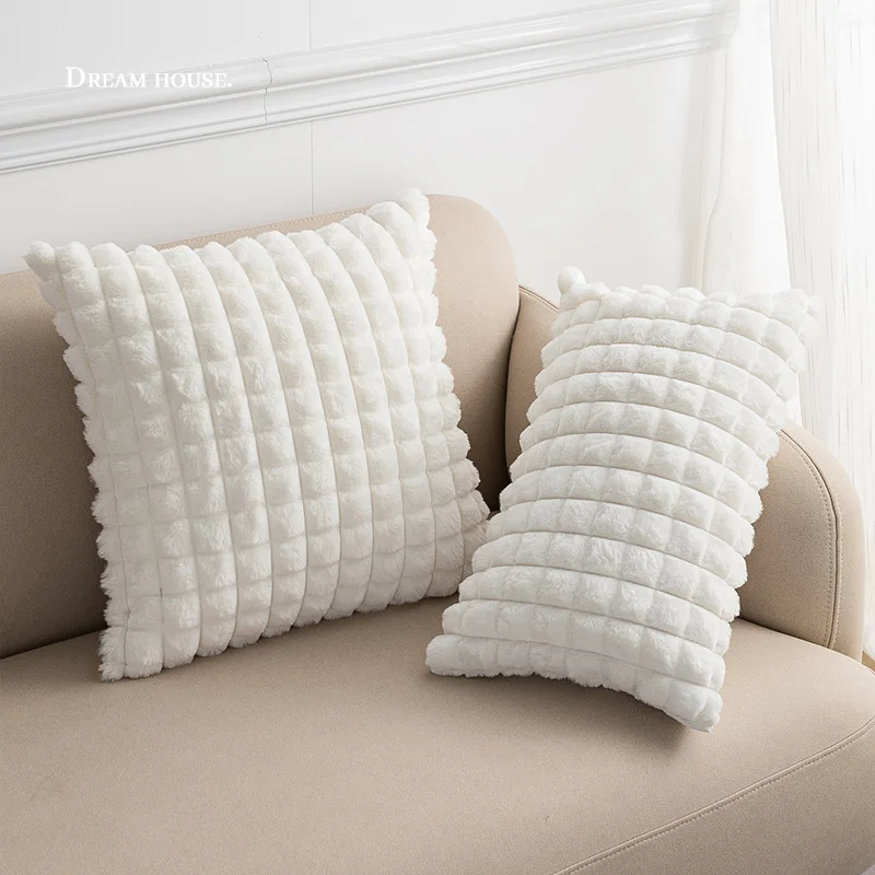 

New Plaid Fur Cushion Cover 30x50cm 45x45cm Pattern Design Decorative Pillow Cover for Sofa Livingroom Home Decor Pillowcase