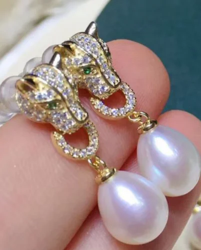 

GORGEOUS HUGE AAA 10-11MM SOUTH SEA DROP WHITE PEARL DANGLE EARRING